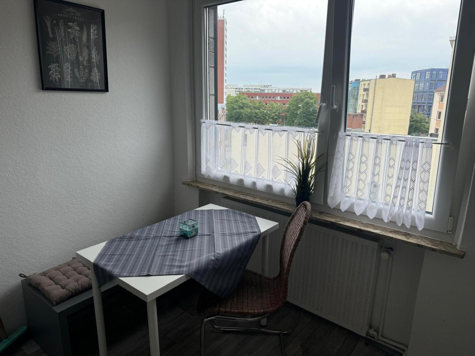 Quartier 7 - Zentral Gelegene Ferienwohnung Mit Stadtblick ブレーマーハーフェン エクステリア 写真
