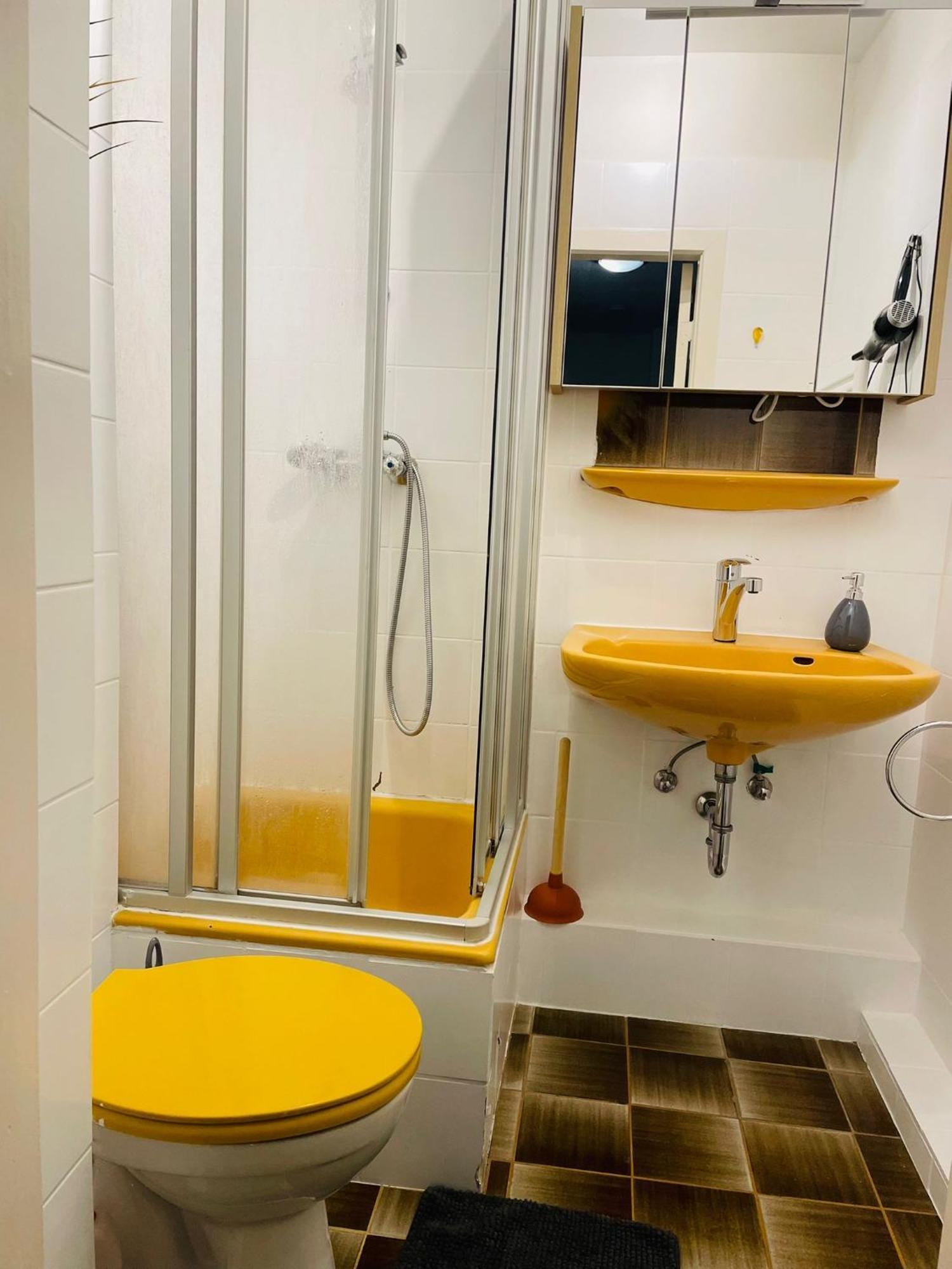 Quartier 7 - Zentral Gelegene Ferienwohnung Mit Stadtblick ブレーマーハーフェン エクステリア 写真